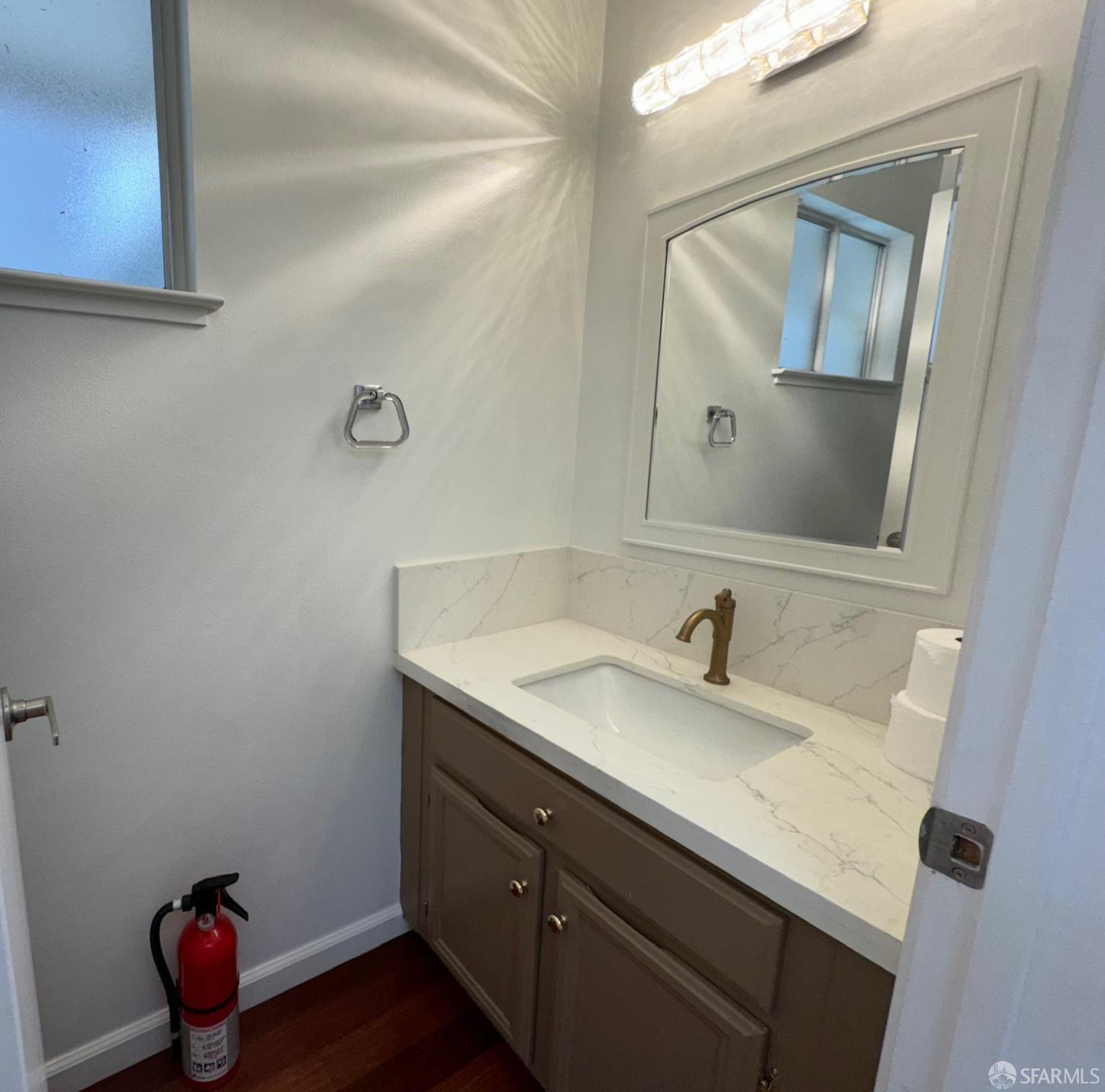 1646 Bayridge Way San Mateo CA 94402