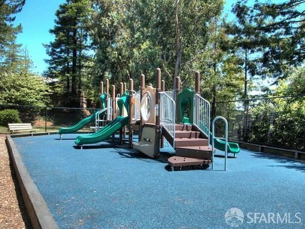 1646 Bayridge Way San Mateo CA 94402
