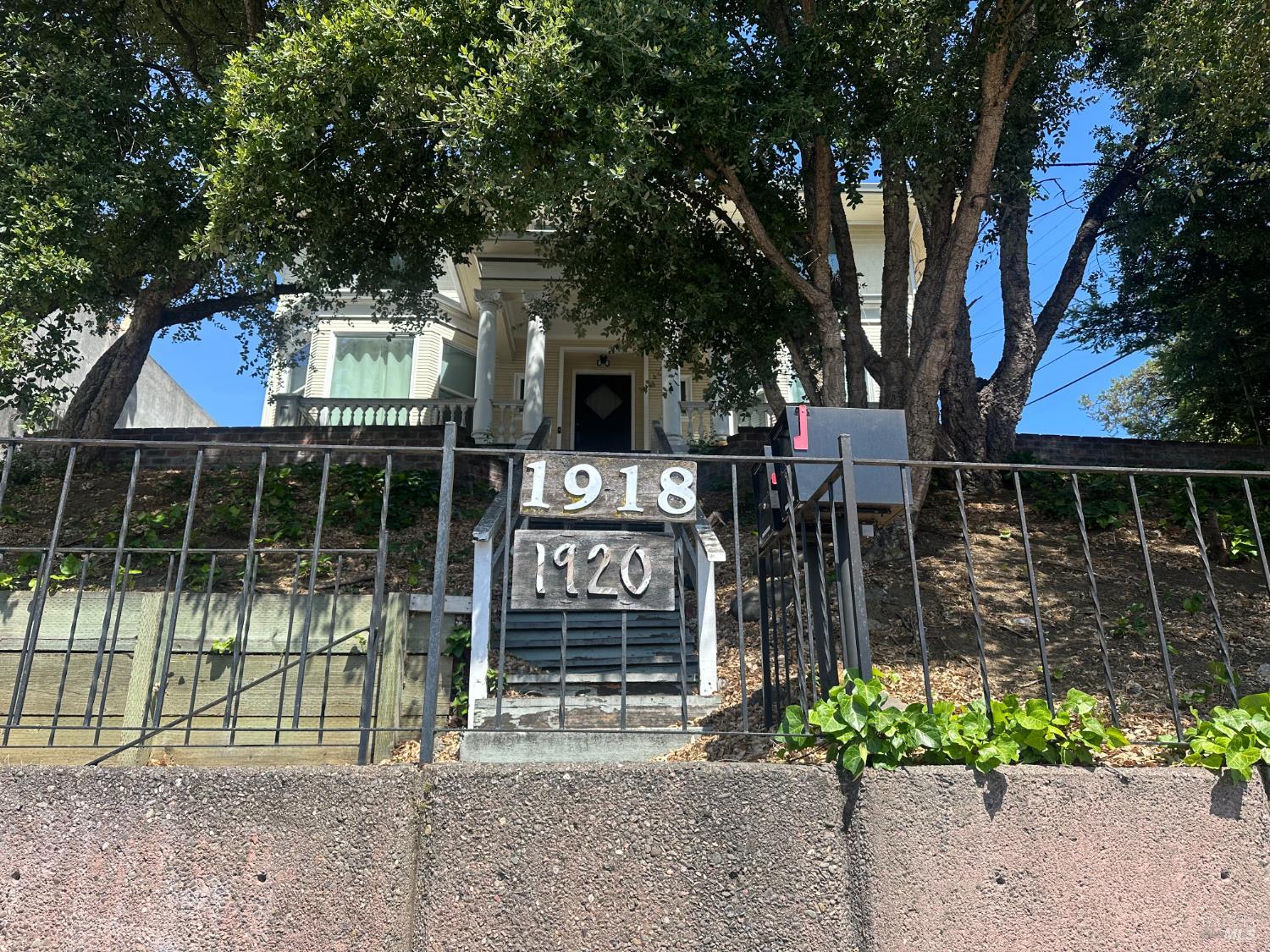 1920 Sonoma Boulevard Vallejo CA 94590