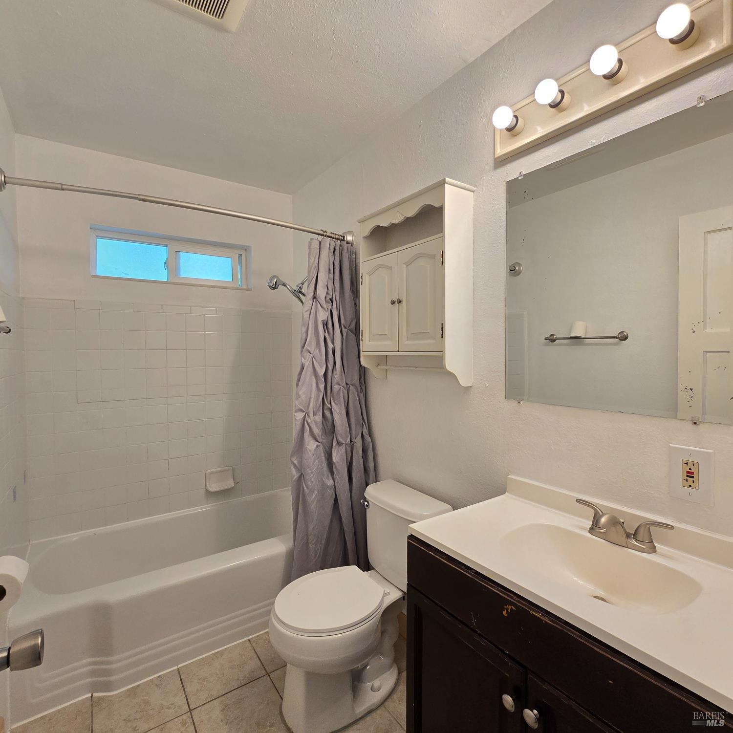 102 Laurel Street Vacaville CA 95688