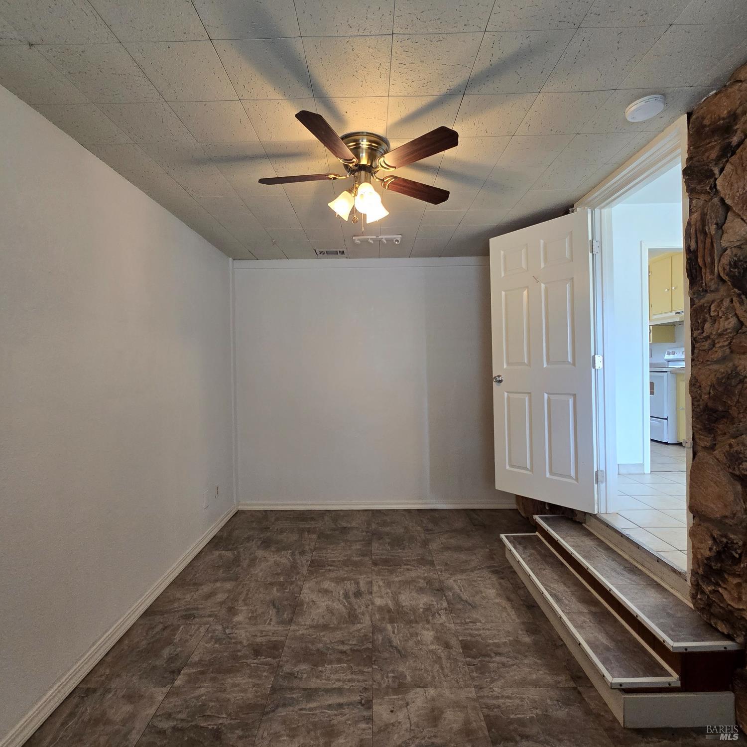102 Laurel Street Vacaville CA 95688