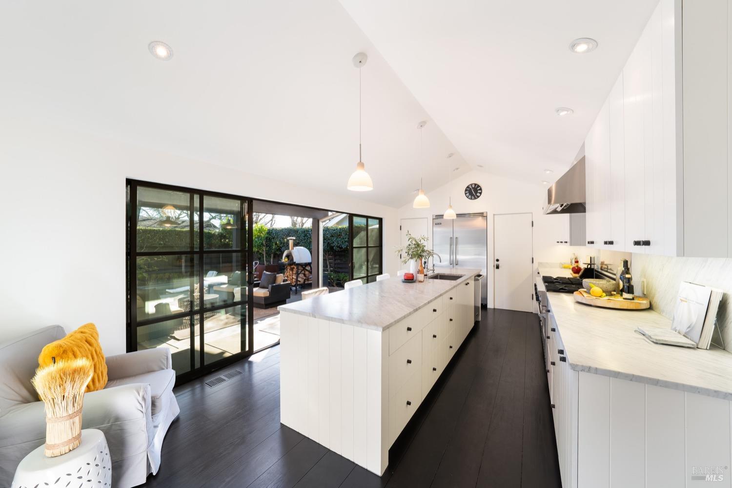 1811 Hillview Place St. Helena CA 94574