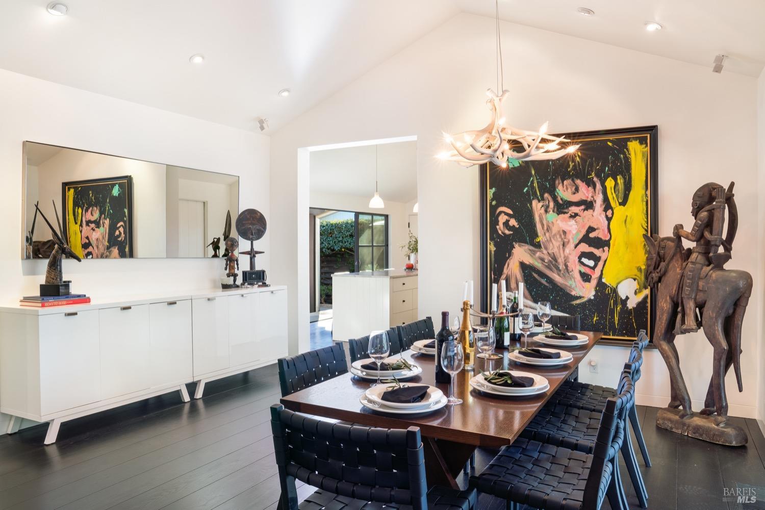 1811 Hillview Place St. Helena CA 94574