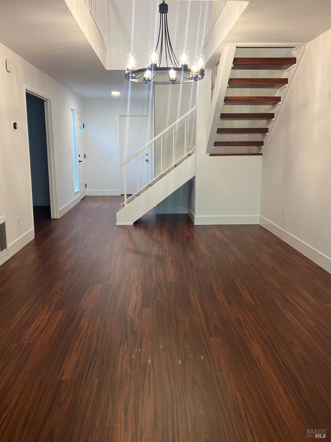 6 Josefa Court Novato CA 94949