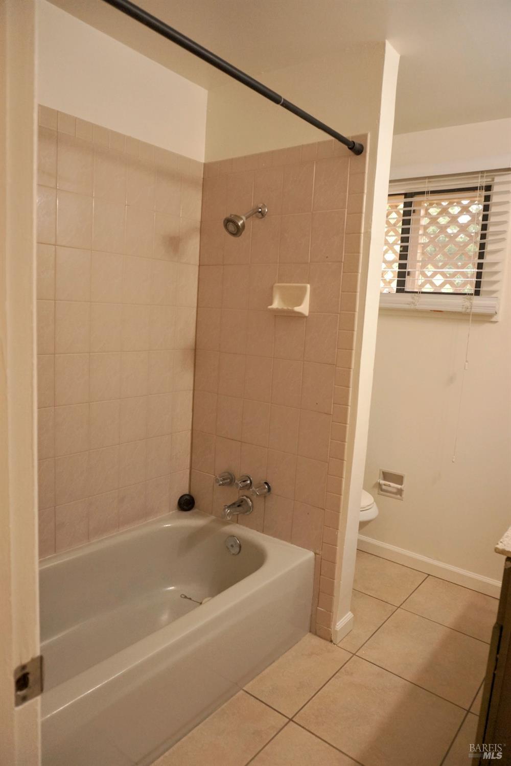 212 S E Street Santa Rosa CA 95404