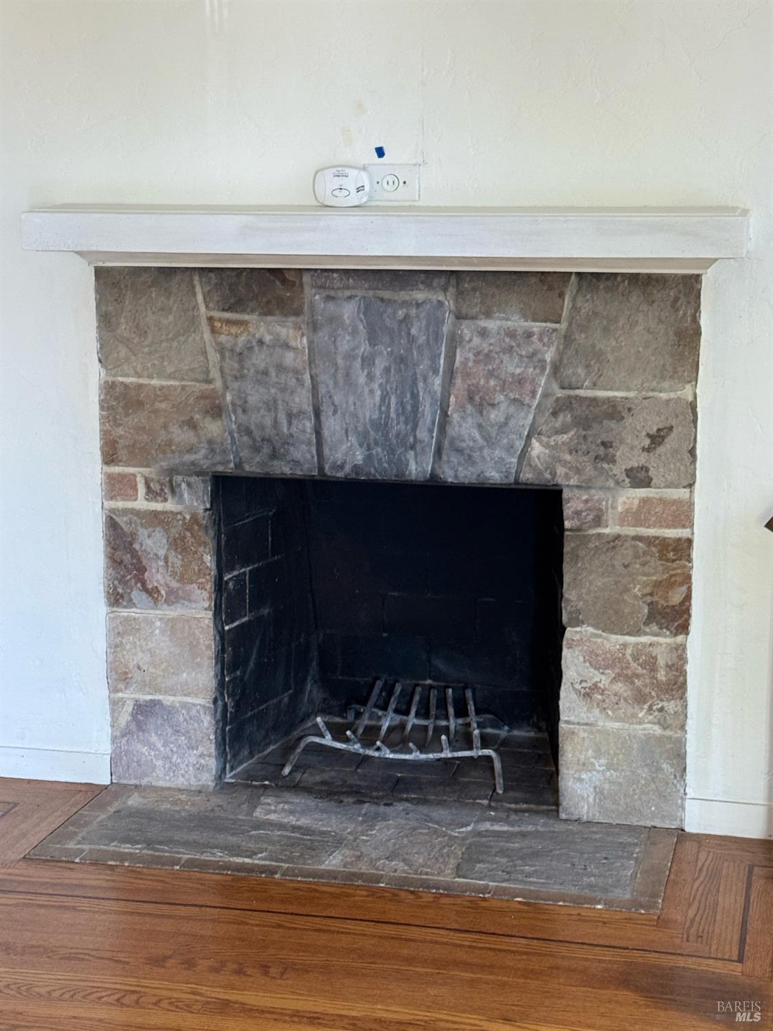 75 Ventura Street Vallejo CA 94590