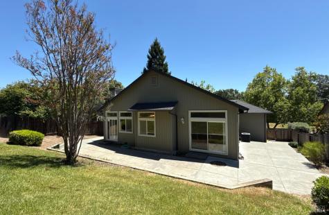 5863 Mountain Hawk Drive Santa Rosa CA 95409