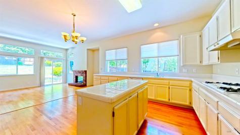 5863 Mountain Hawk Drive Santa Rosa CA 95409