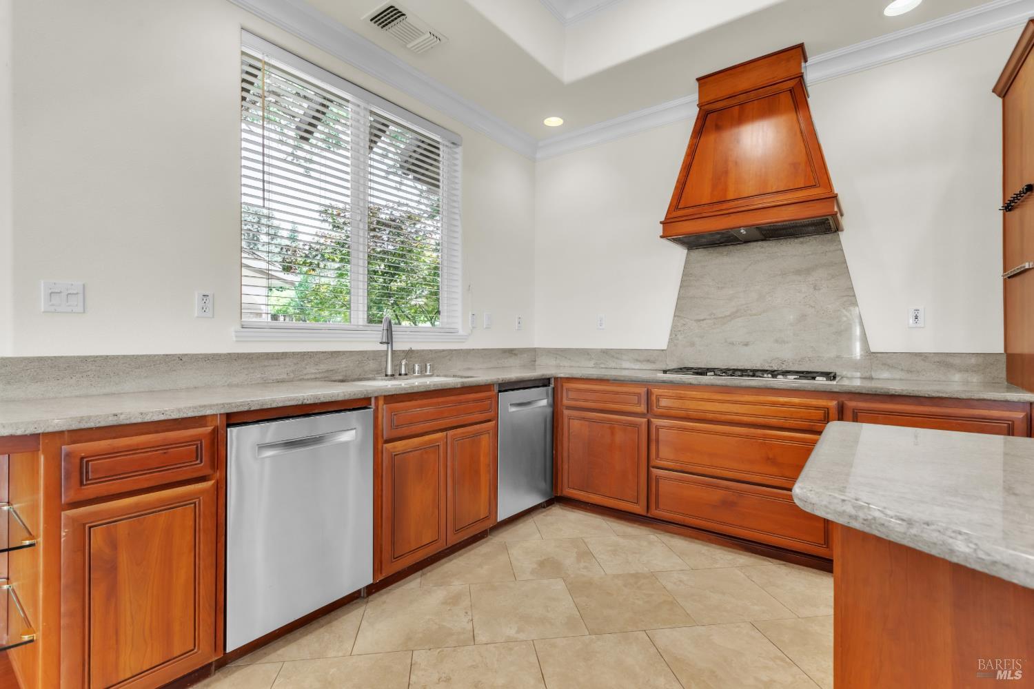 5237 Sunridge Drive Fairfield CA 94534