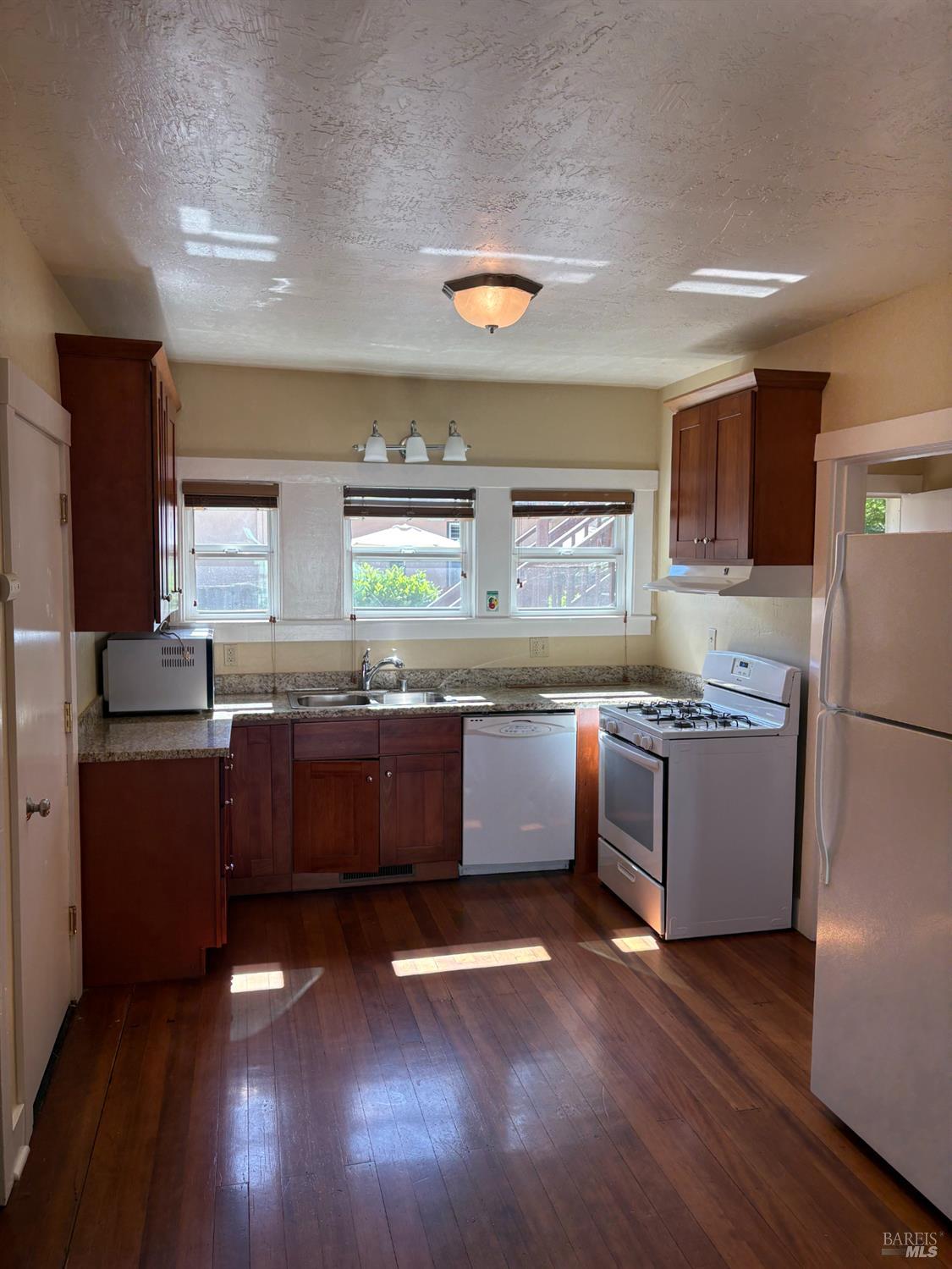 510 Coombs Street Napa CA 94559