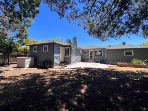 2109 Montecito Avenue Santa Rosa CA 95404