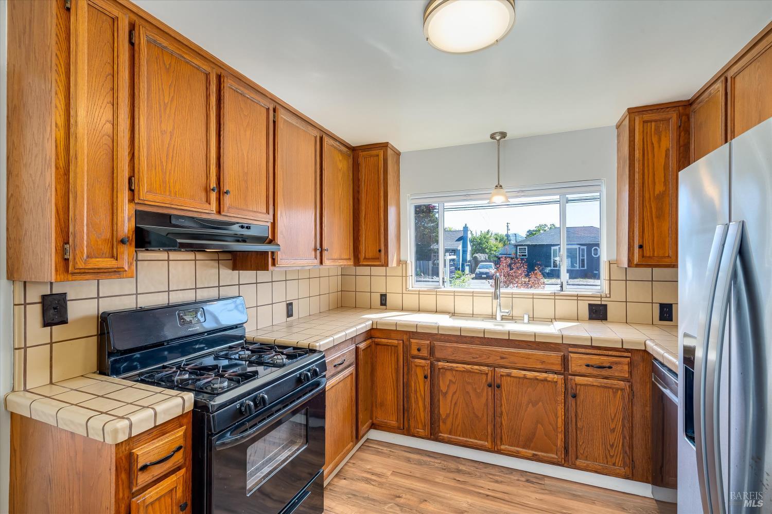 2109 Montecito Avenue Santa Rosa CA 95404
