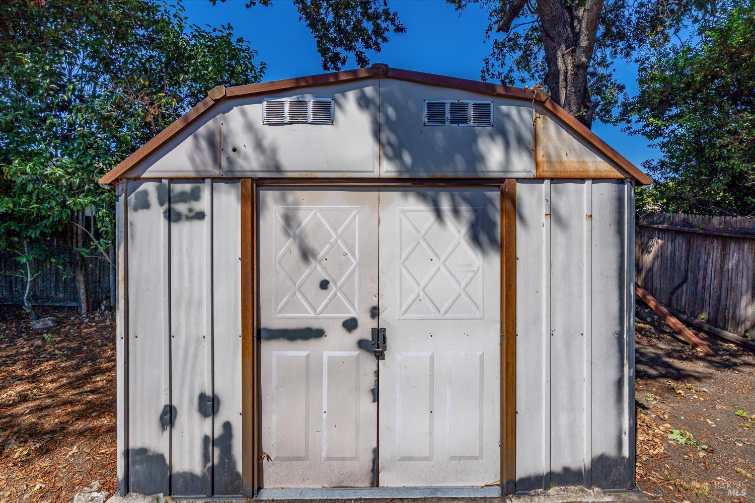 2109 Montecito Avenue Santa Rosa CA 95404