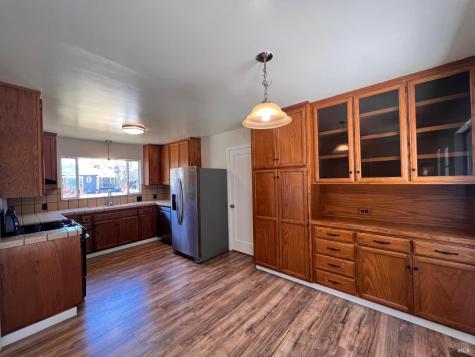 2109 Montecito Avenue Santa Rosa CA 95404