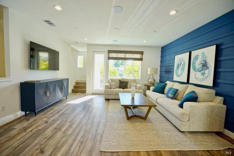 106 Rockview Road Novato CA 94949