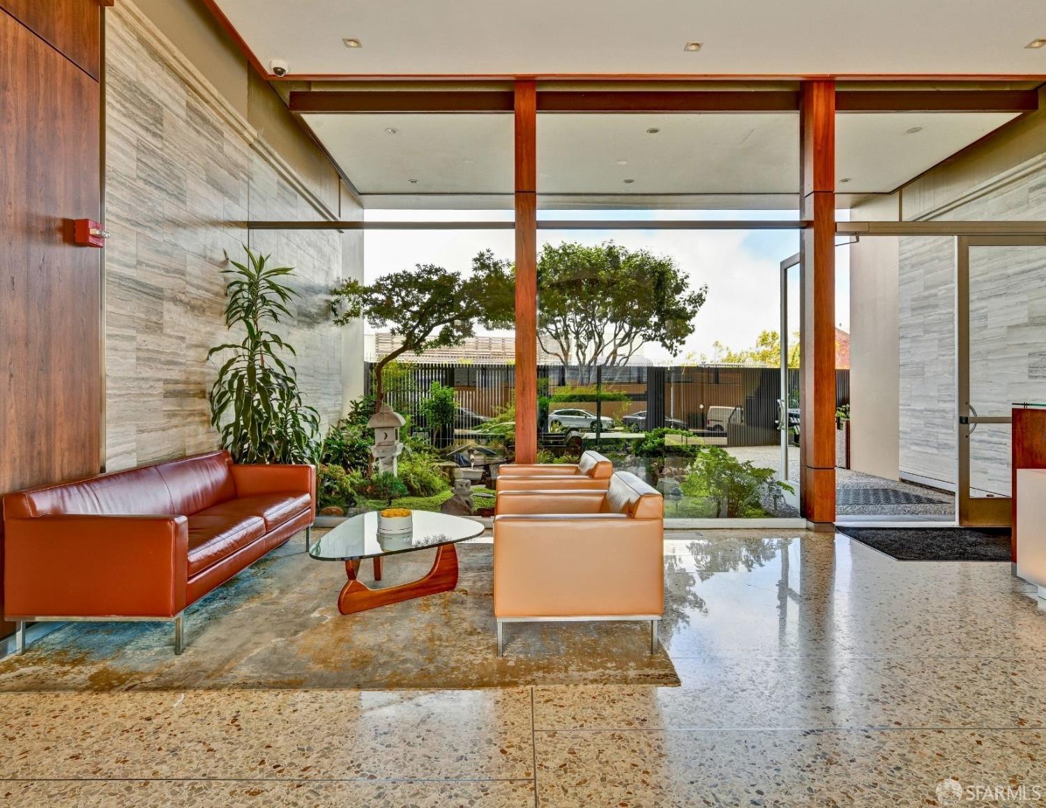 1000 North Point Street San Francisco CA 94109