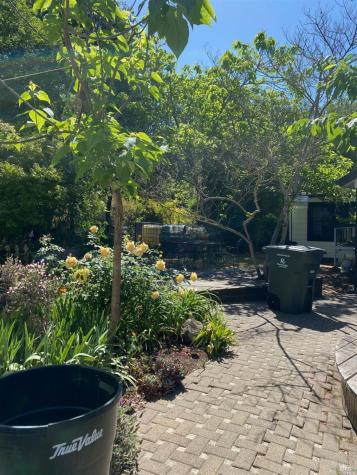 5204 Beaumont Way Santa Rosa CA 95409