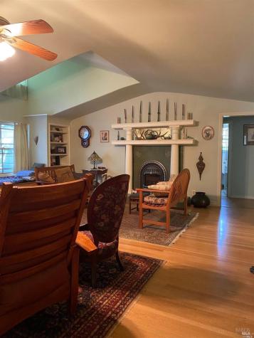 5204 Beaumont Way Santa Rosa CA 95409