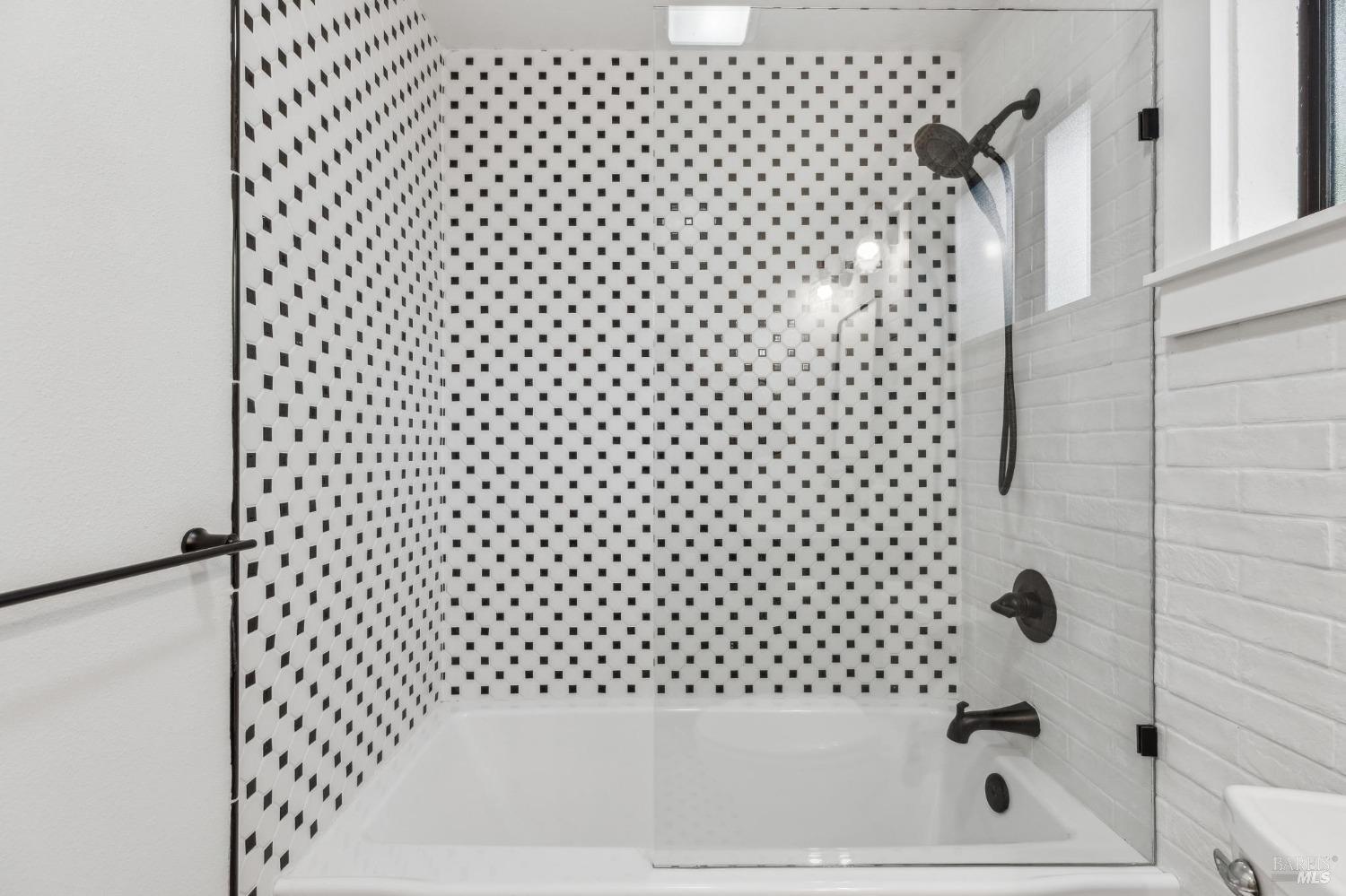 10 Angelica Court Novato CA 94947
