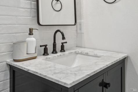 10 Angelica Court Novato CA 94947