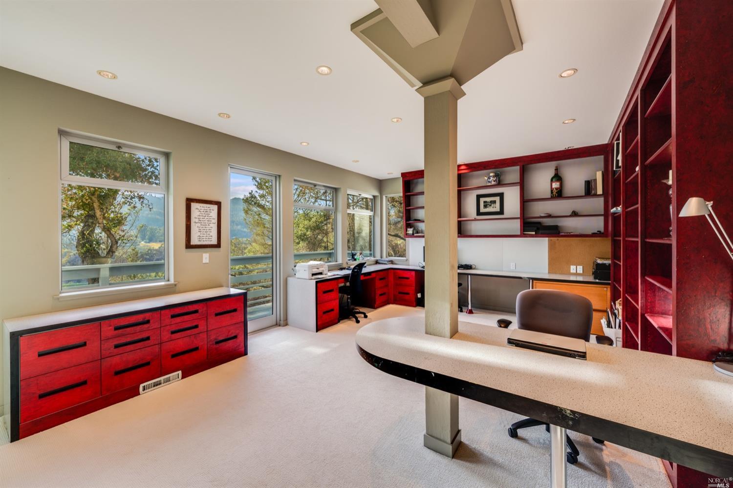 9 Bournemouth Road St. Helena CA 94574