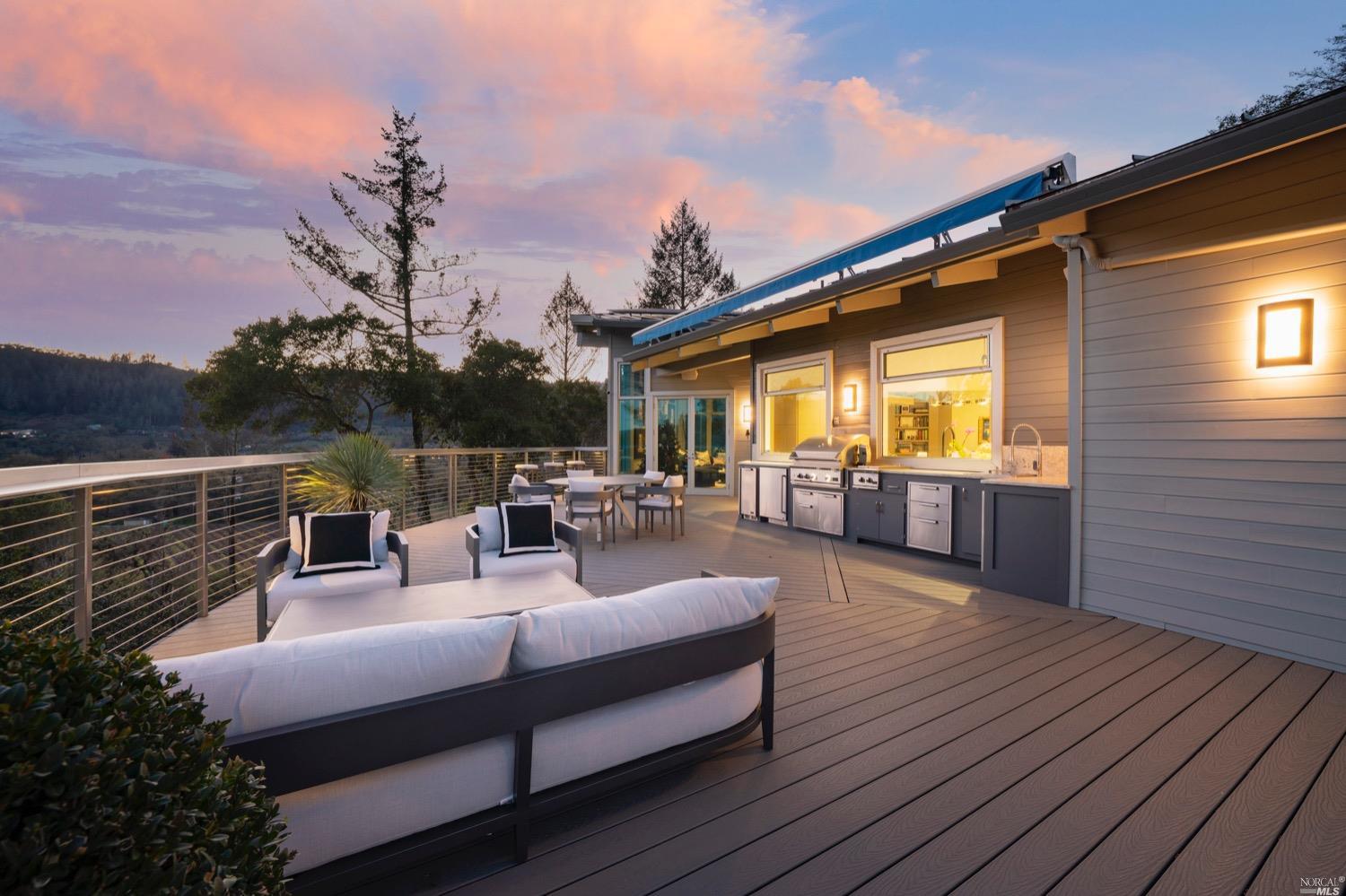 9 Bournemouth Road St. Helena CA 94574