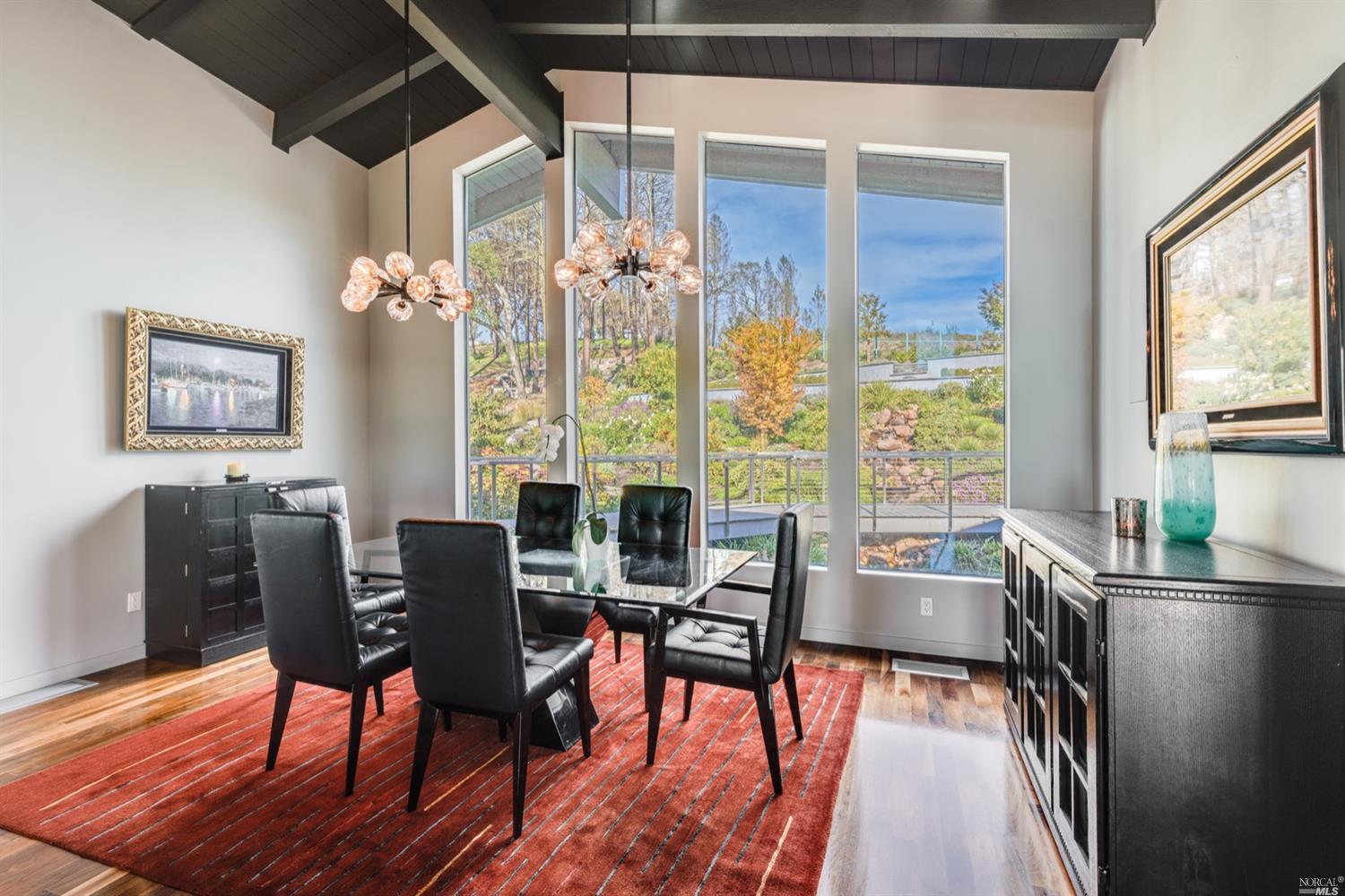 9 Bournemouth Road St. Helena CA 94574