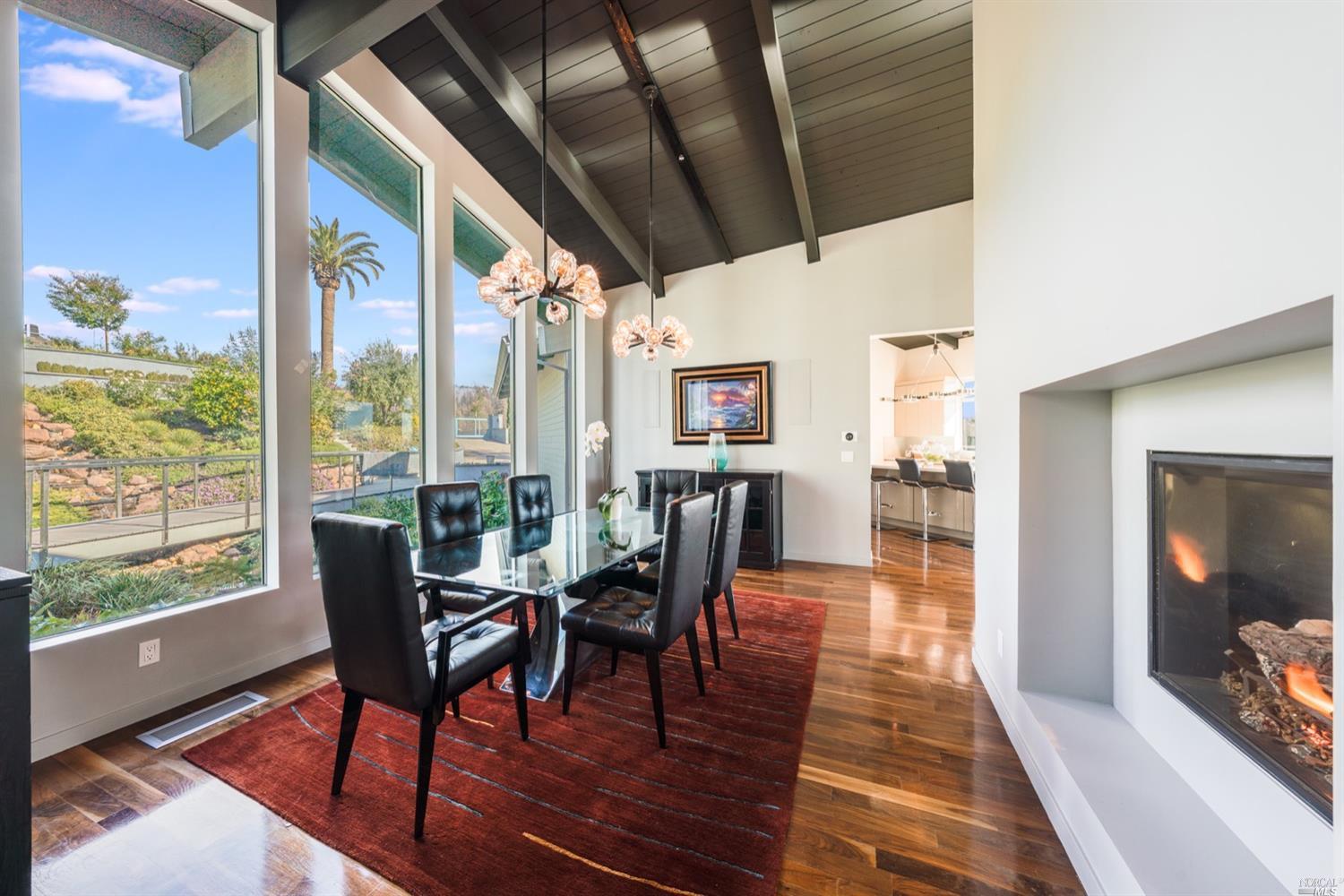 9 Bournemouth Road St. Helena CA 94574