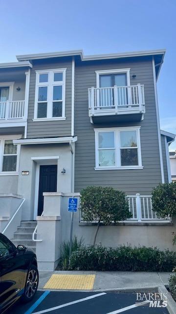 291 Marina Village Way Benicia CA 94510