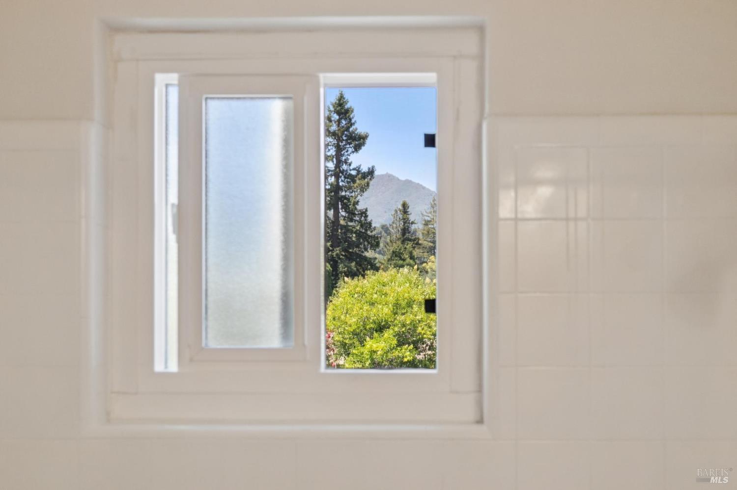 83 Pixley Avenue Corte Madera CA 94925