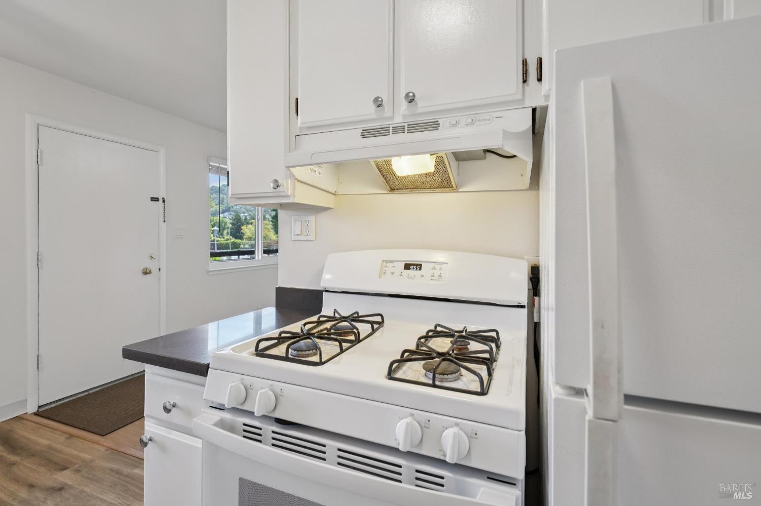 83 Pixley Avenue Corte Madera CA 94925