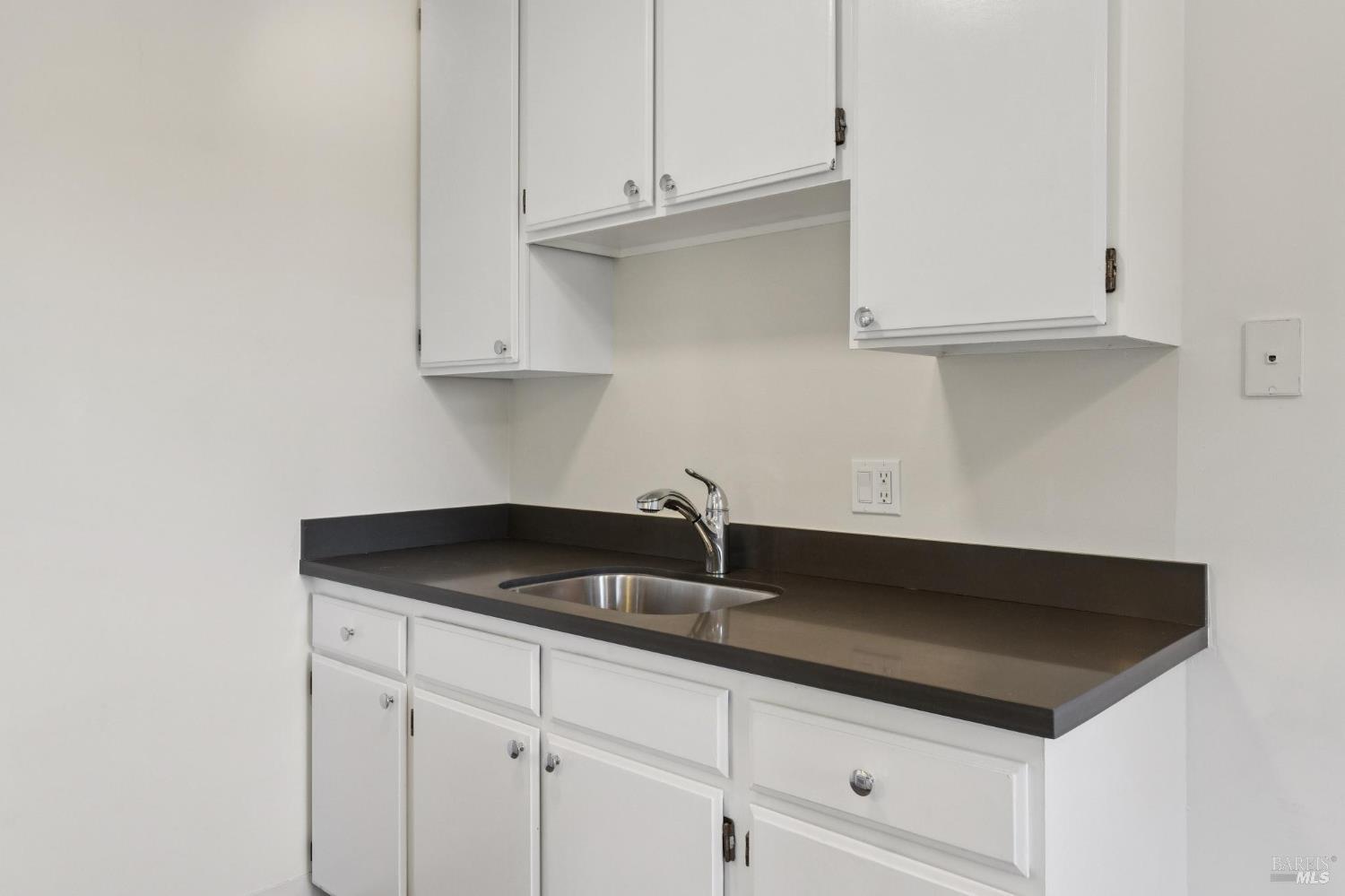 83 Pixley Avenue Corte Madera CA 94925