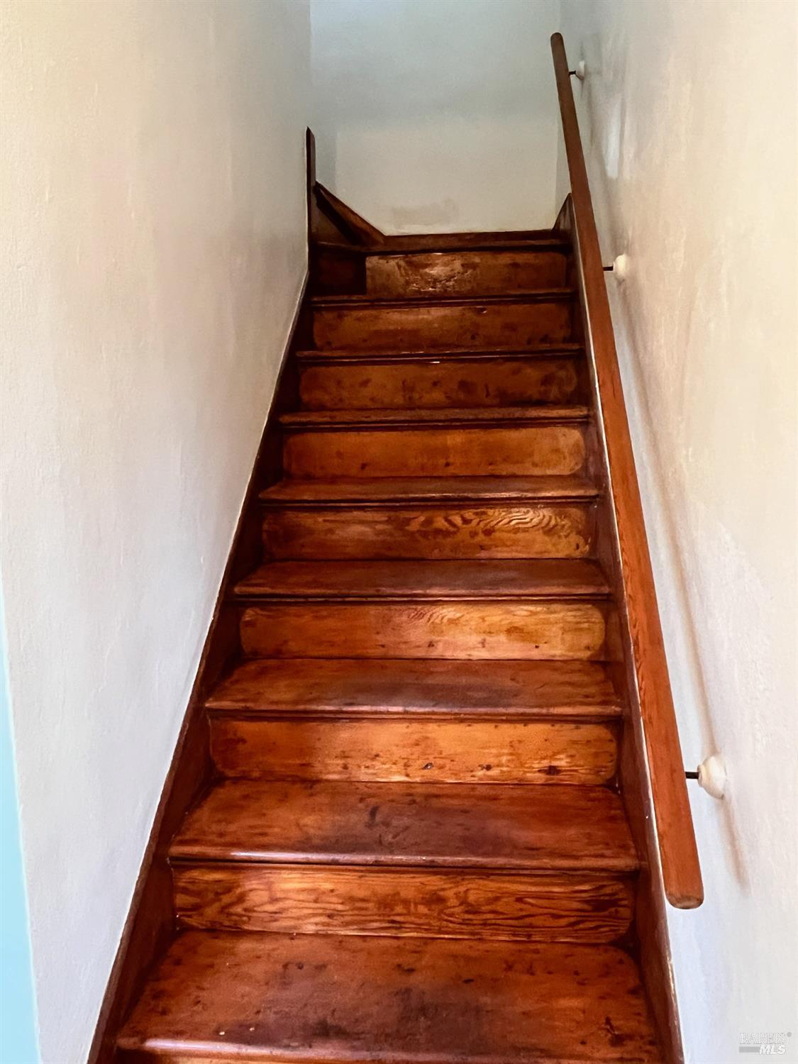 118 B Street Vallejo CA 94590