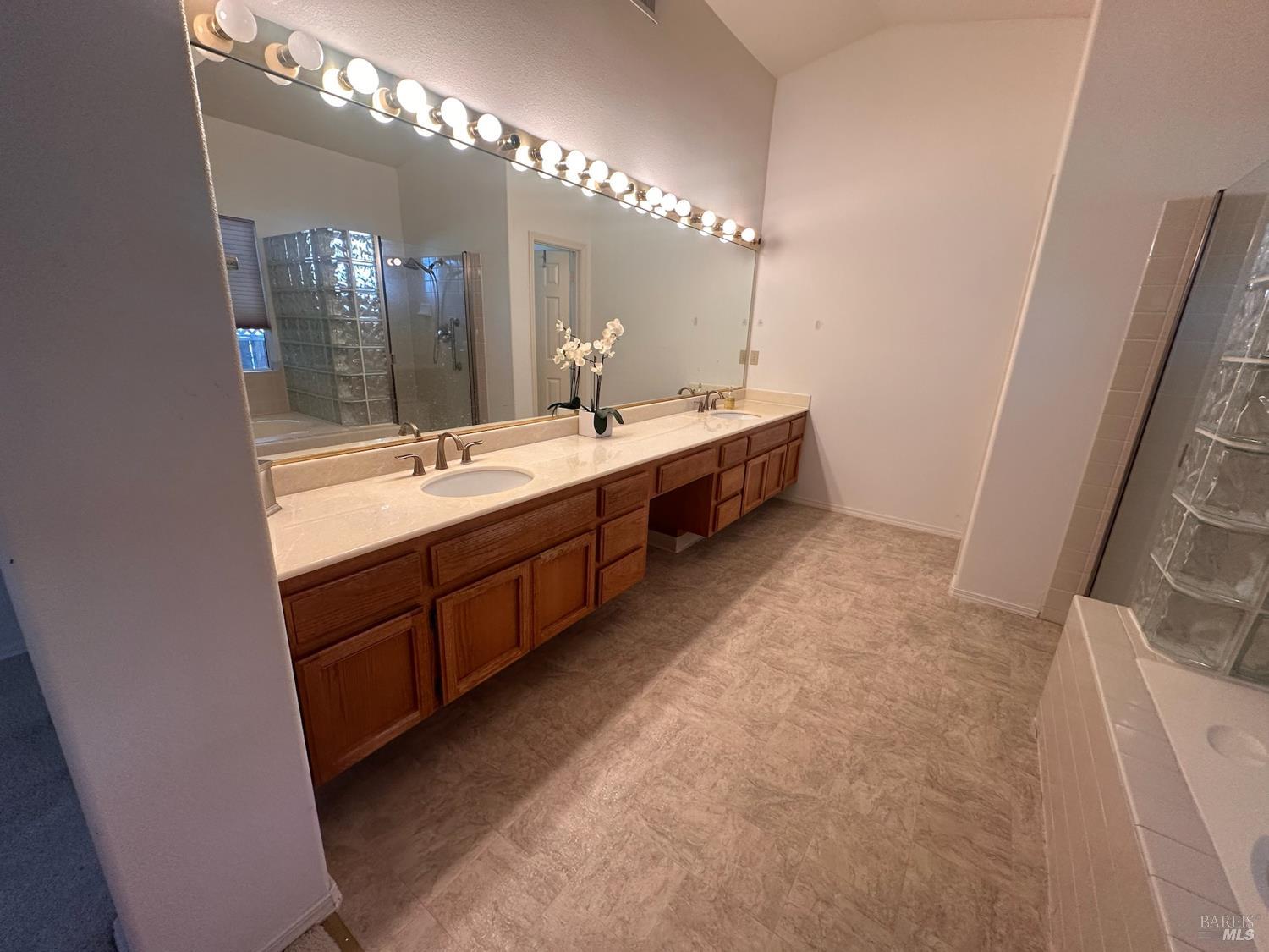 101 Fox Hollow Circle Vacaville CA 95687