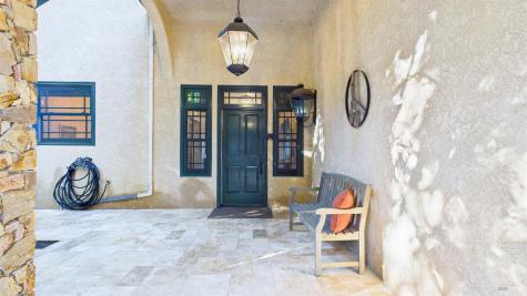 3225 W Dry Creek Road Healdsburg CA 95448