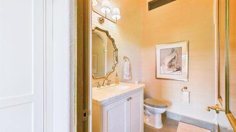 3225 W Dry Creek Road Healdsburg CA 95448