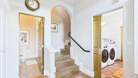 3225 W Dry Creek Road Healdsburg CA 95448