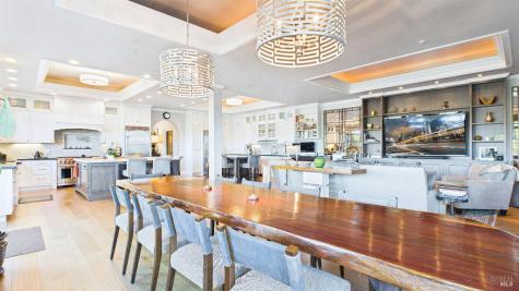 3225 W Dry Creek Road Healdsburg CA 95448