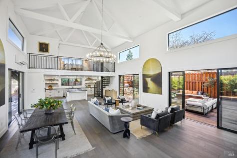 303 Bodega Avenue Petaluma CA 94952