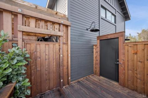 303 Bodega Avenue Petaluma CA 94952