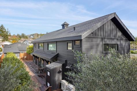 303 Bodega Avenue Petaluma CA 94952