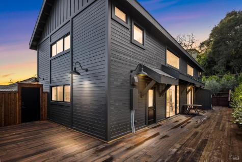 303 Bodega Avenue Petaluma CA 94952