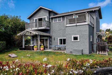 208 Reed Boulevard Mill Valley CA 94941