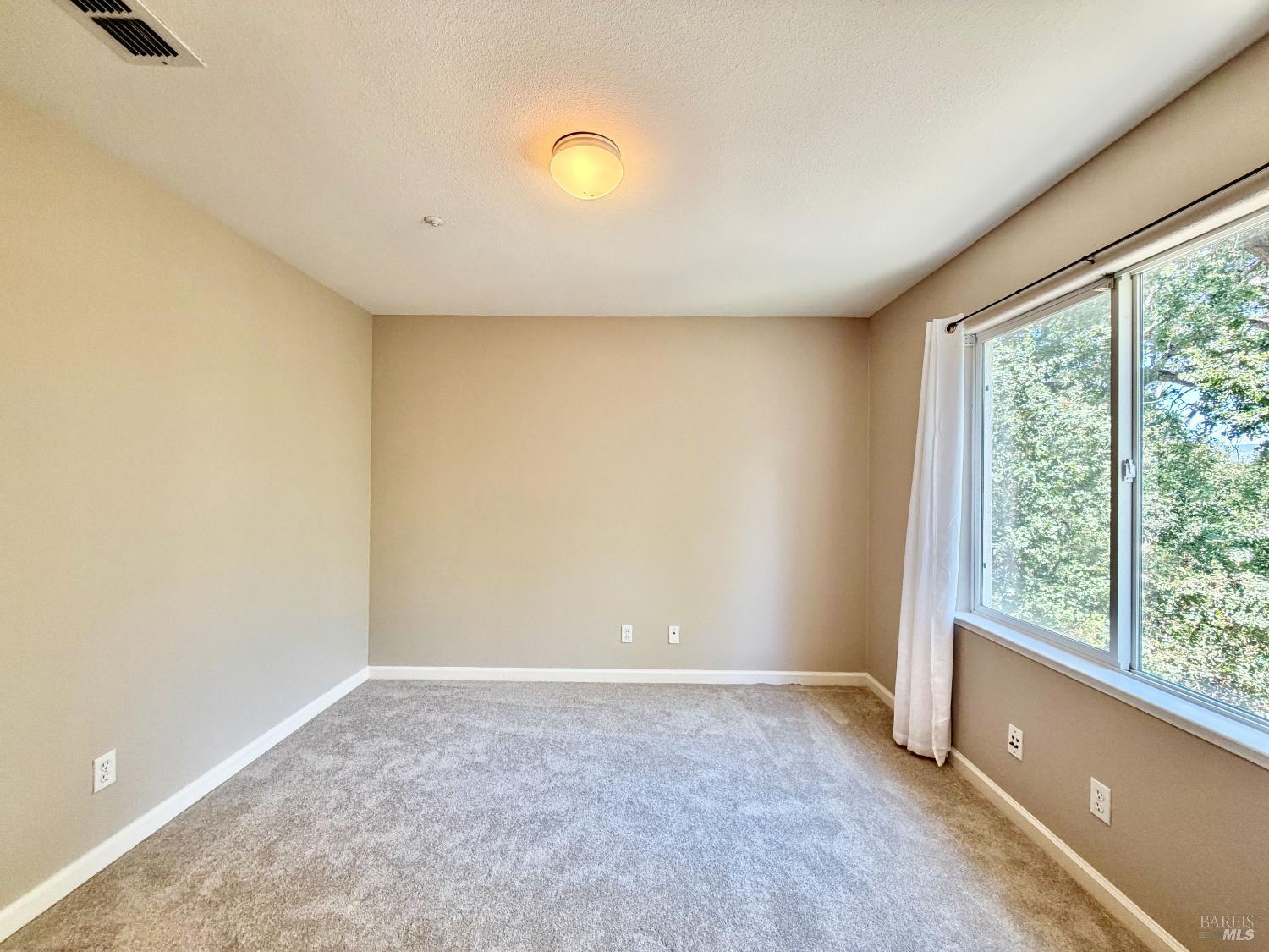 5 Blackberry Drive Napa CA 94558