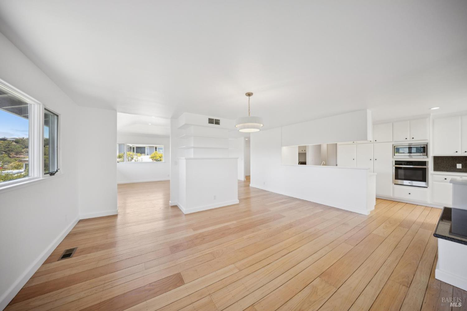 59 Corte Toluca Greenbrae CA 94904