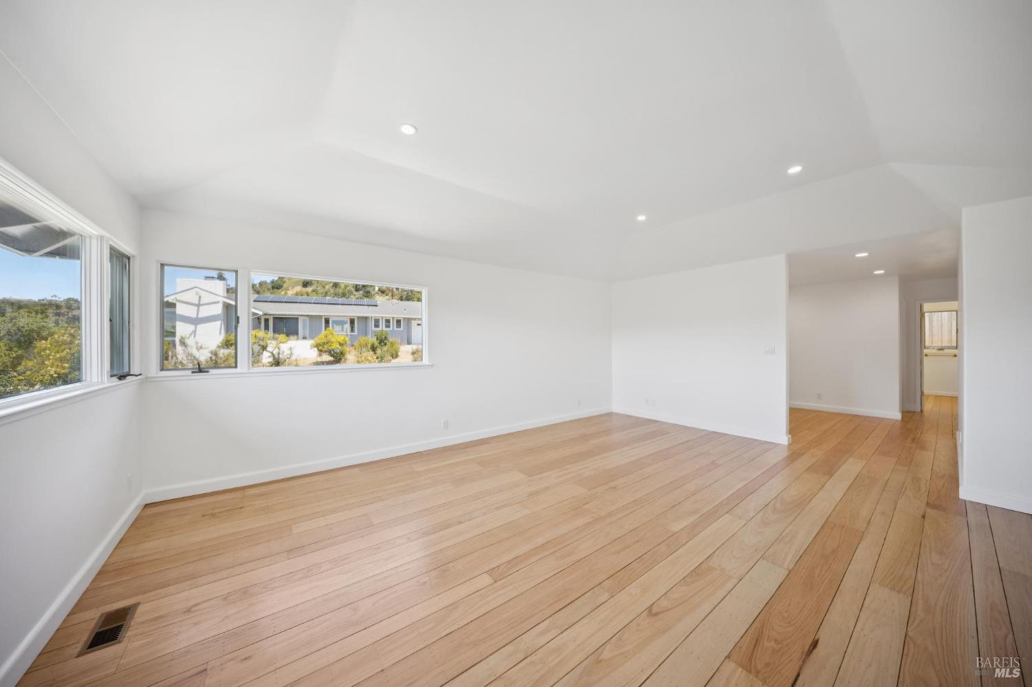 59 Corte Toluca Greenbrae CA 94904