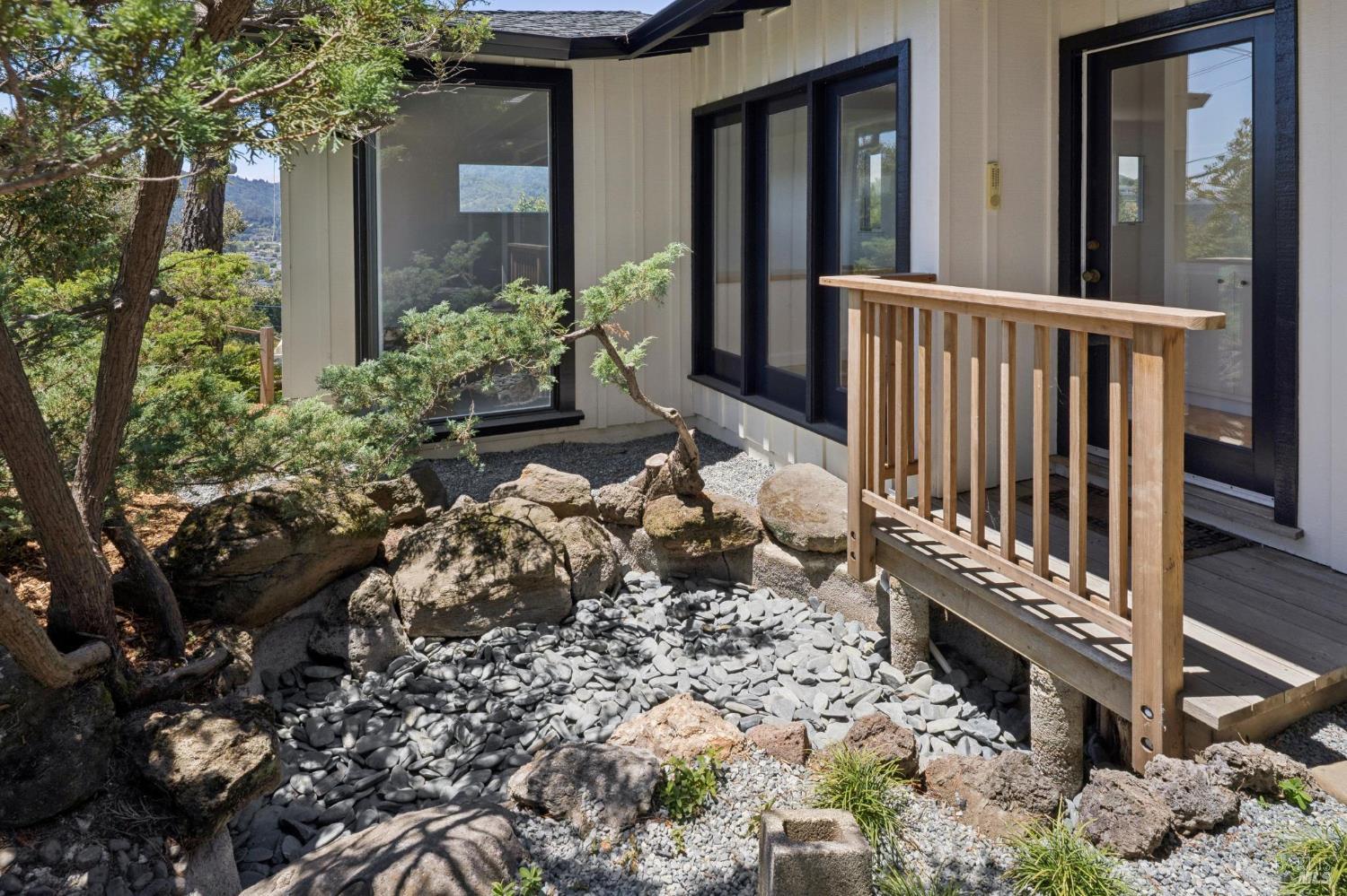 59 Corte Toluca Greenbrae CA 94904