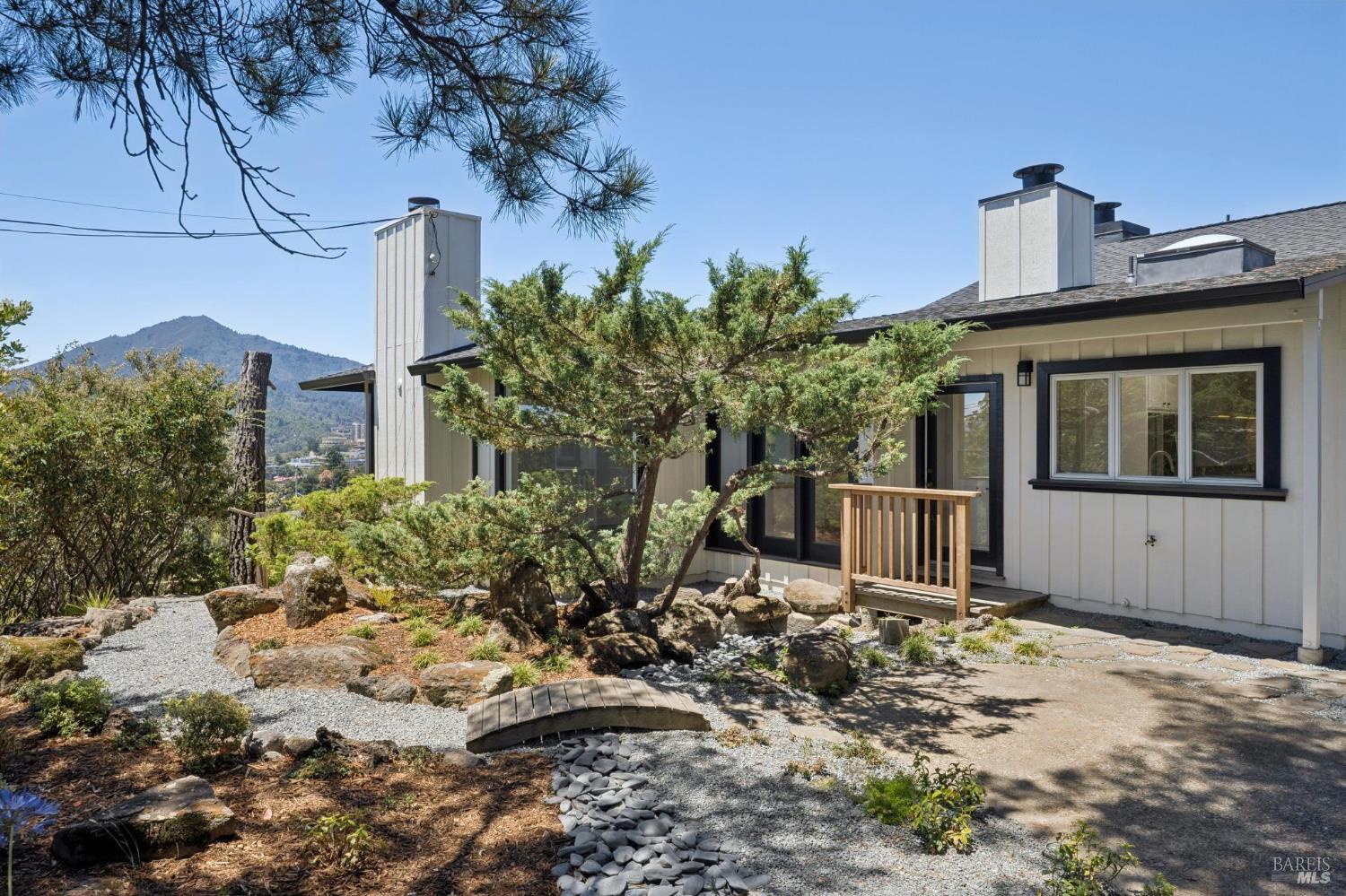 59 Corte Toluca Greenbrae CA 94904