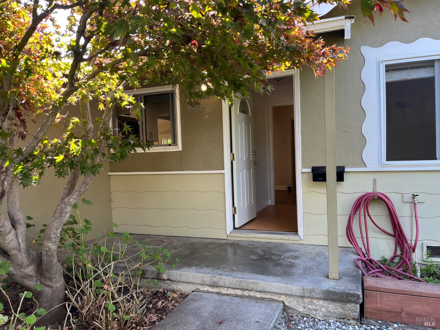 1601 Yellowstone Street Napa CA 94558