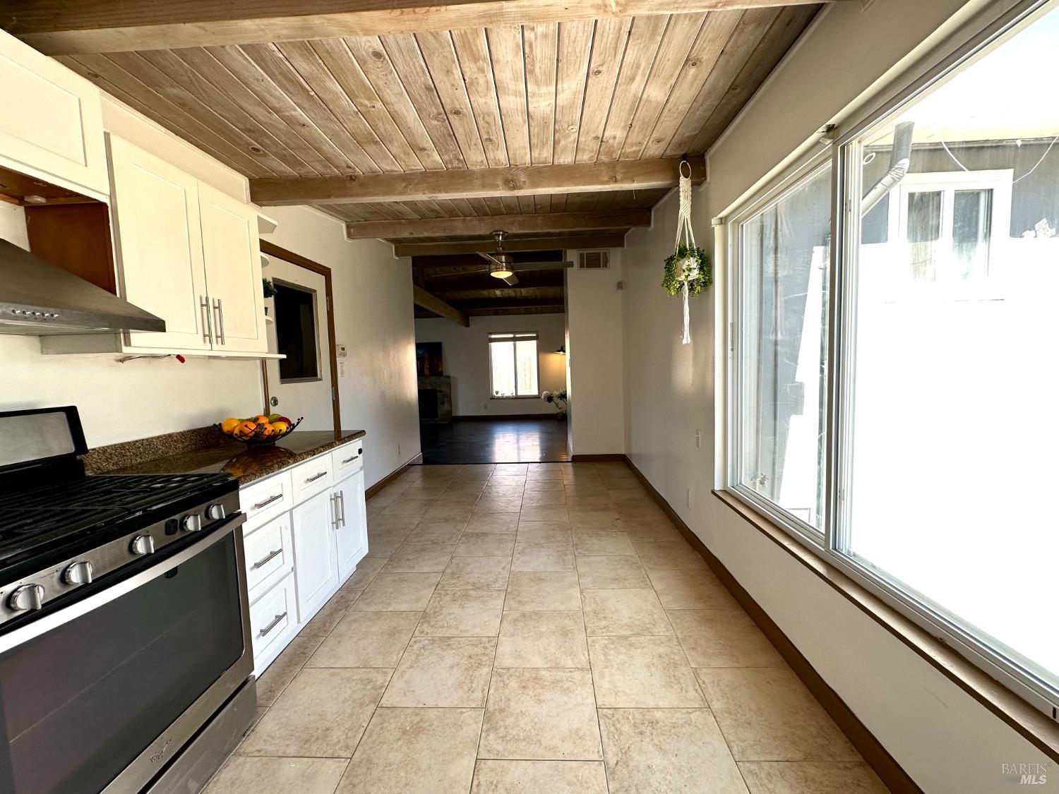 1111 Marionola Way Pinole CA 94564
